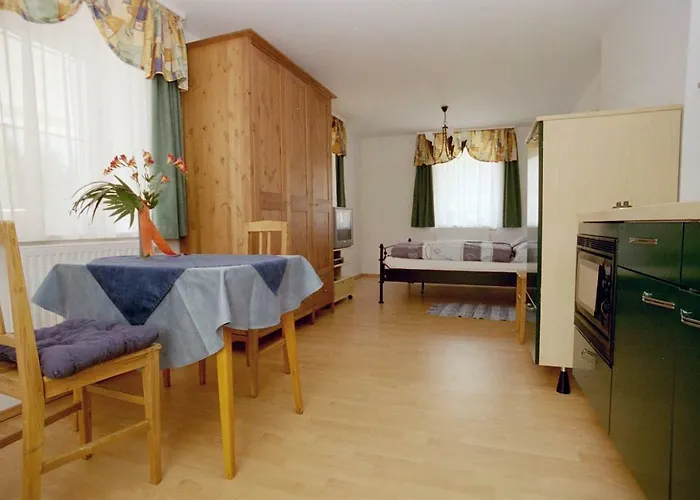 Appartamento Haus Lenz - Fam Ostermann Puchberg am Schneeberg